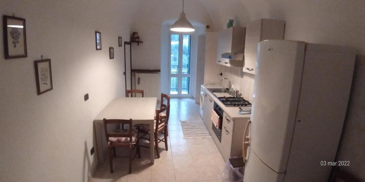 U' Caruggiu De Cisan Appartement Cisano sul Neva Buitenkant foto